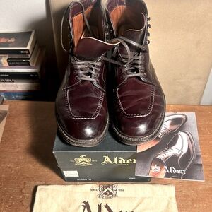 Alden Plain Toe Boot (Color 8 Shell Cordovan) Size 9.5 with Shoe Tree